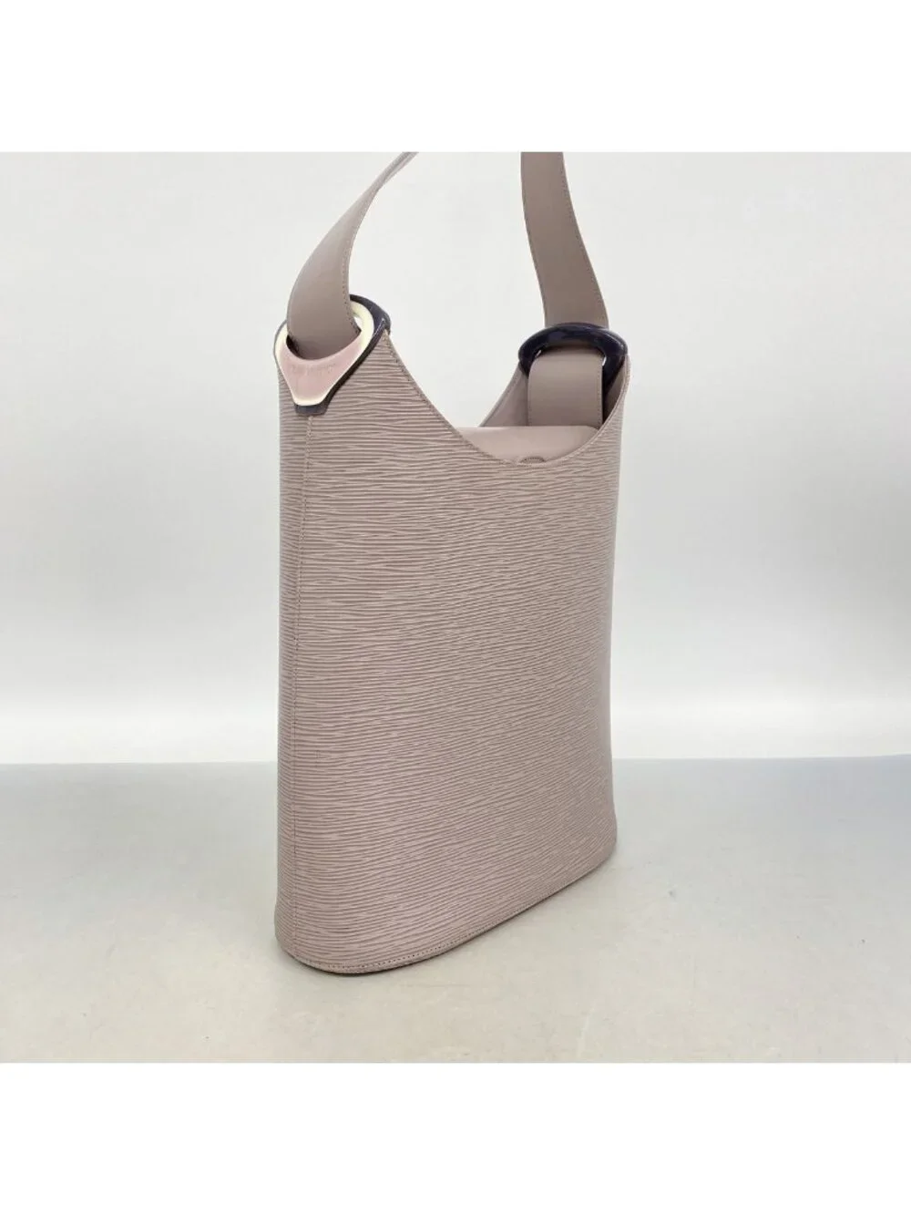Louis Vuitton Shoulder Bag Epi Verso Lilac